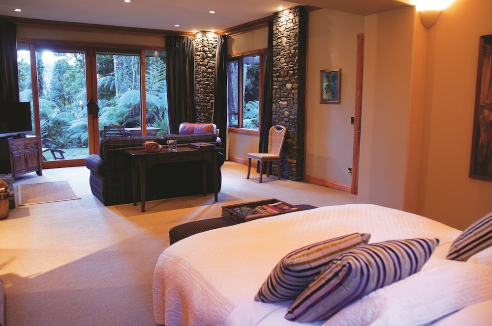 Treetops Lodge and Wilderness Experience 25/59
