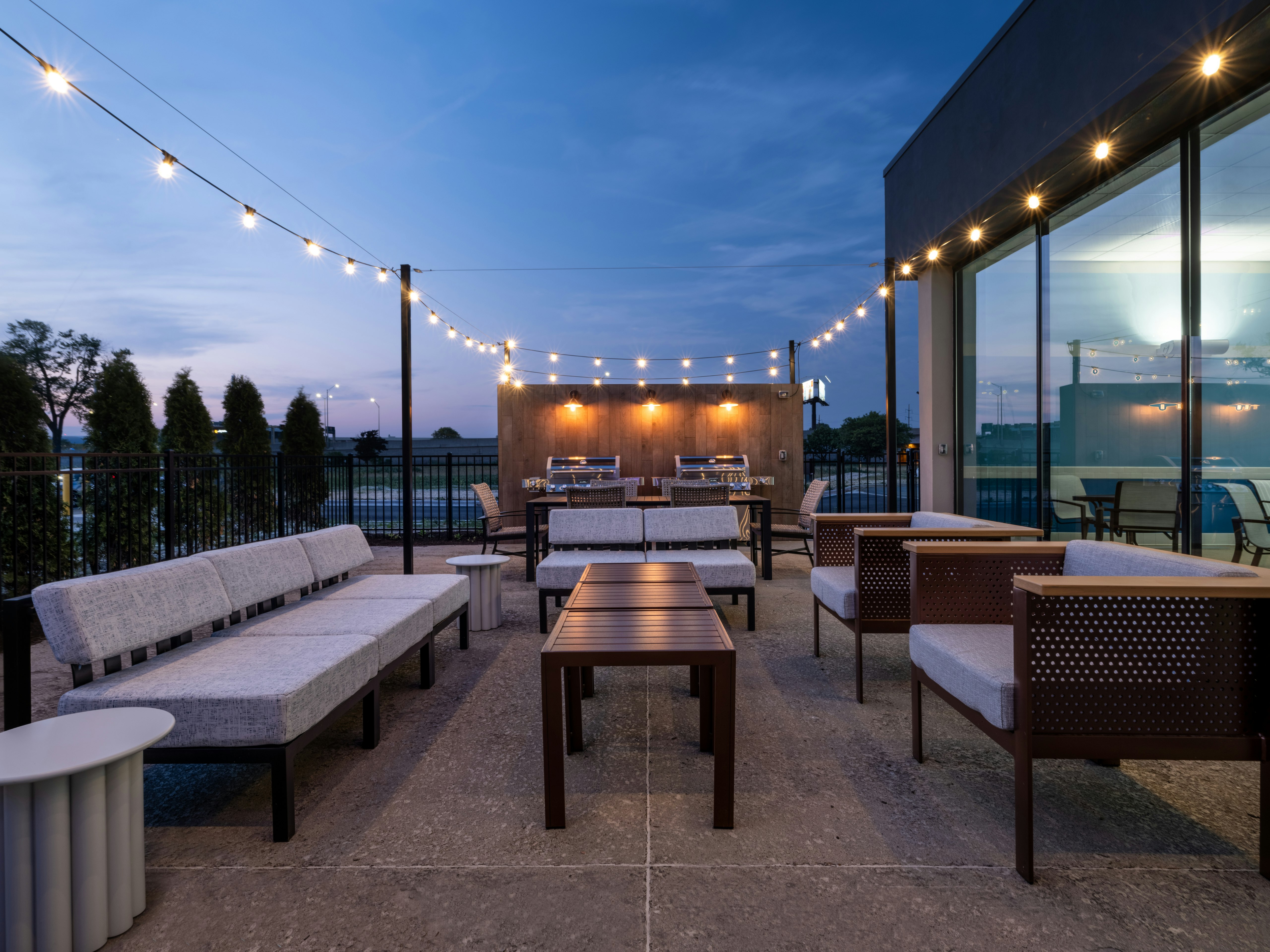 Staybridge Suites Chicago O Hare Airport, an IHG Hotel 20/50