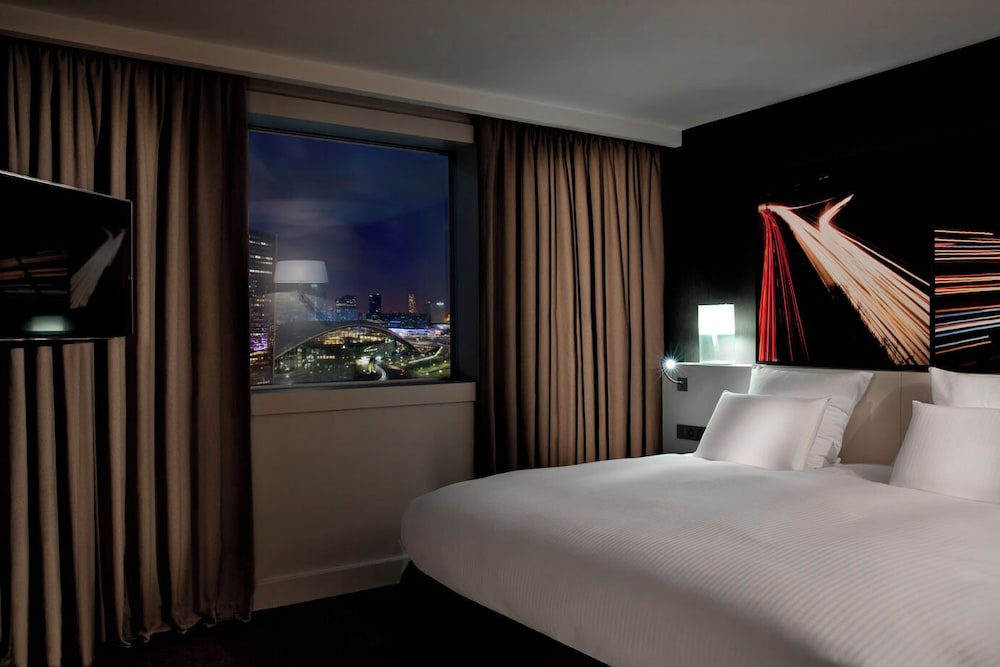 Pullman Paris Montparnasse 24/64