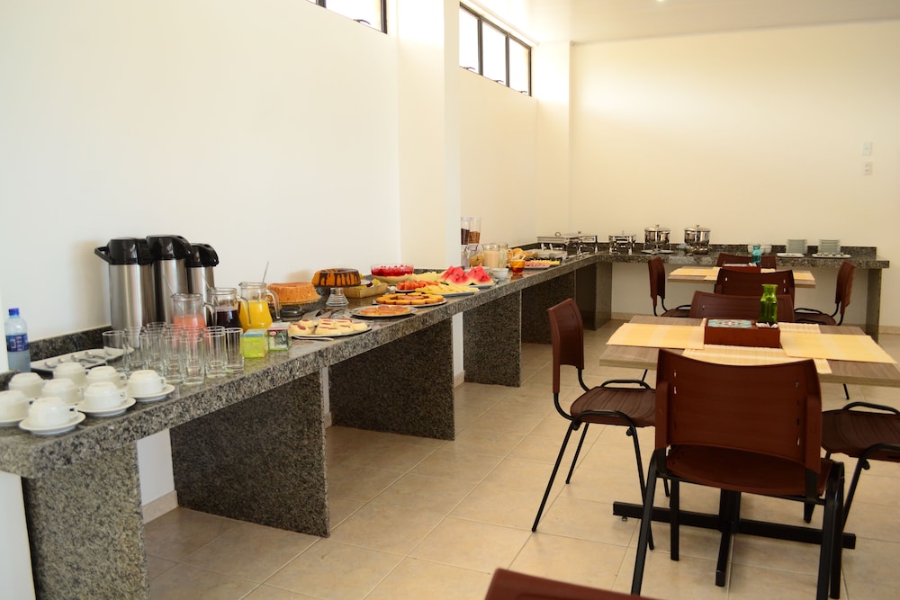 Praia A Mare Hotel 40/50
