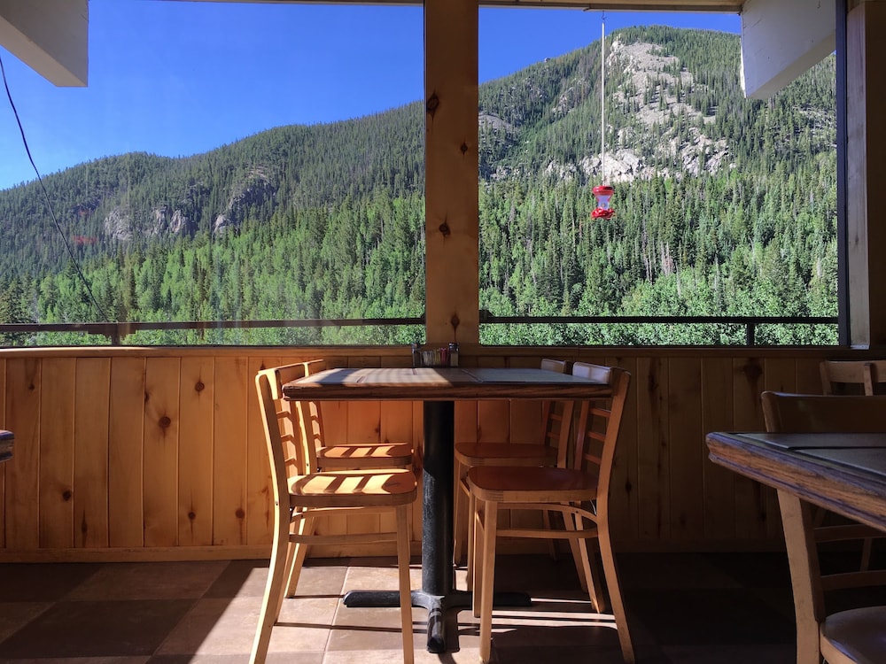 Monarch Mountain Lodge 20/31