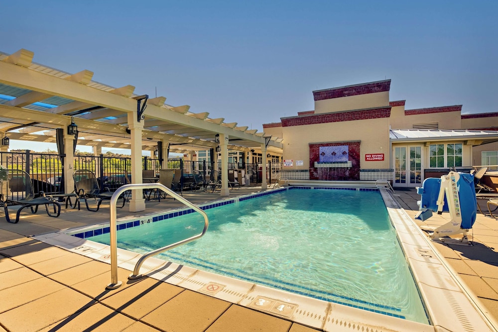 Drury Plaza Hotel In Santa Fe 22/50