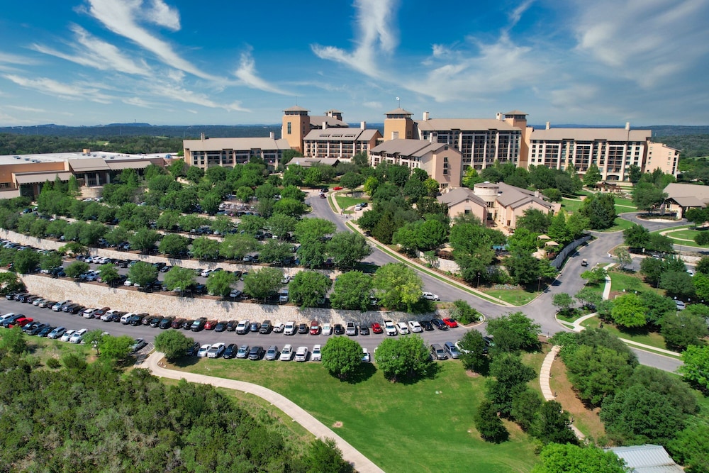 JW Marriott San Antonio Hill Country Resort & Spa 40/82