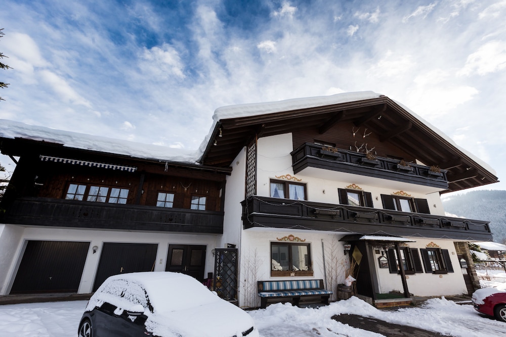 Deva Hotel Kaiserblick 3/50