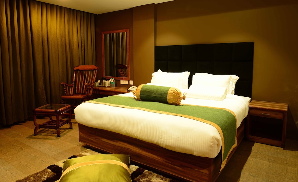 Hotel Shoolin Grand 13/39