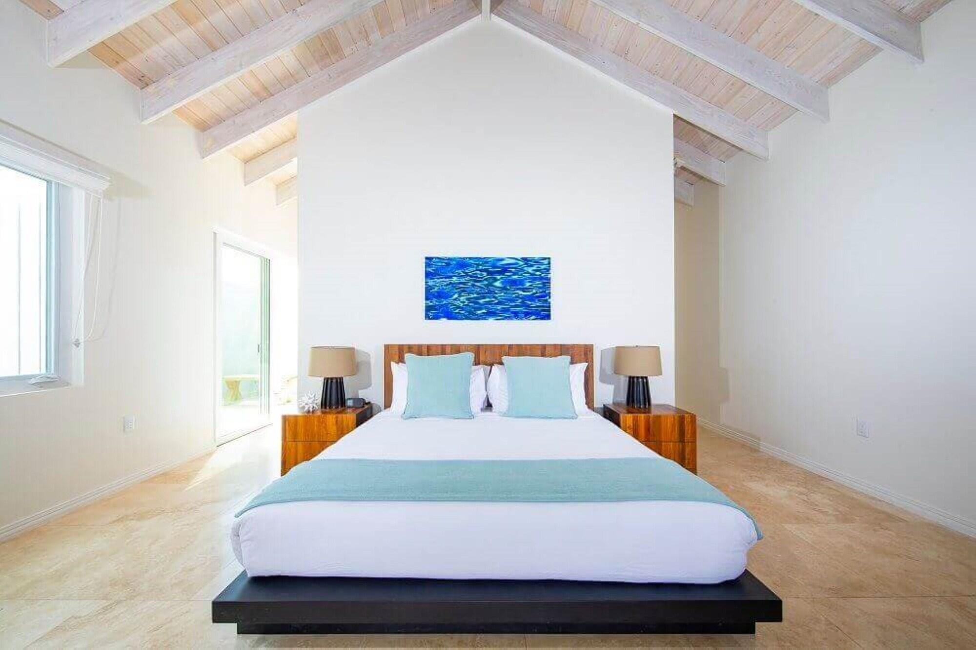 2 Bedrooms, Suite, Villa, Beach Front
