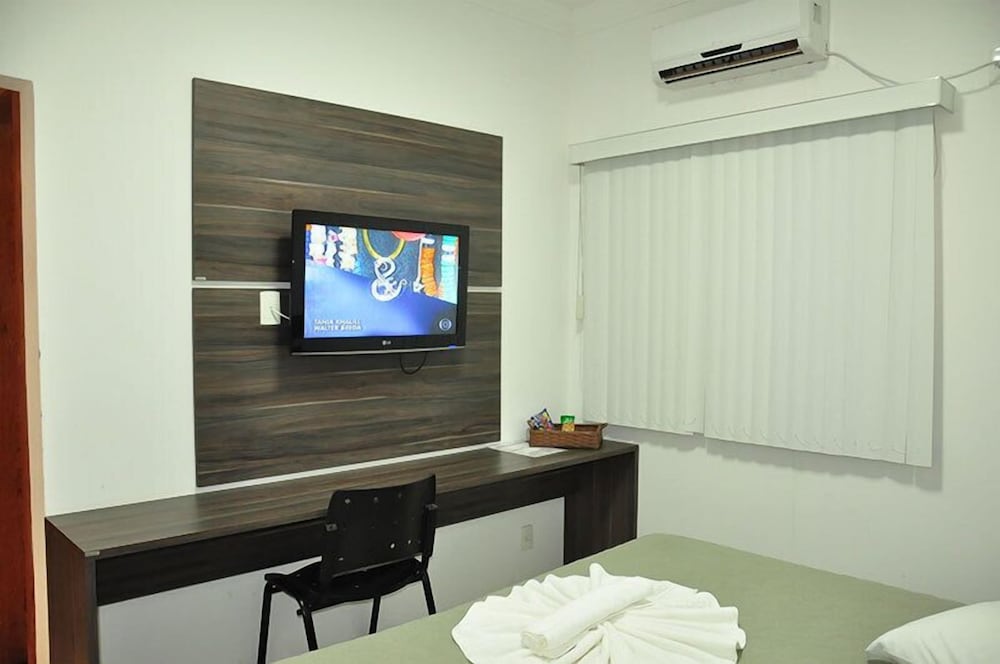 CATU PALACE HOTEL 7/17