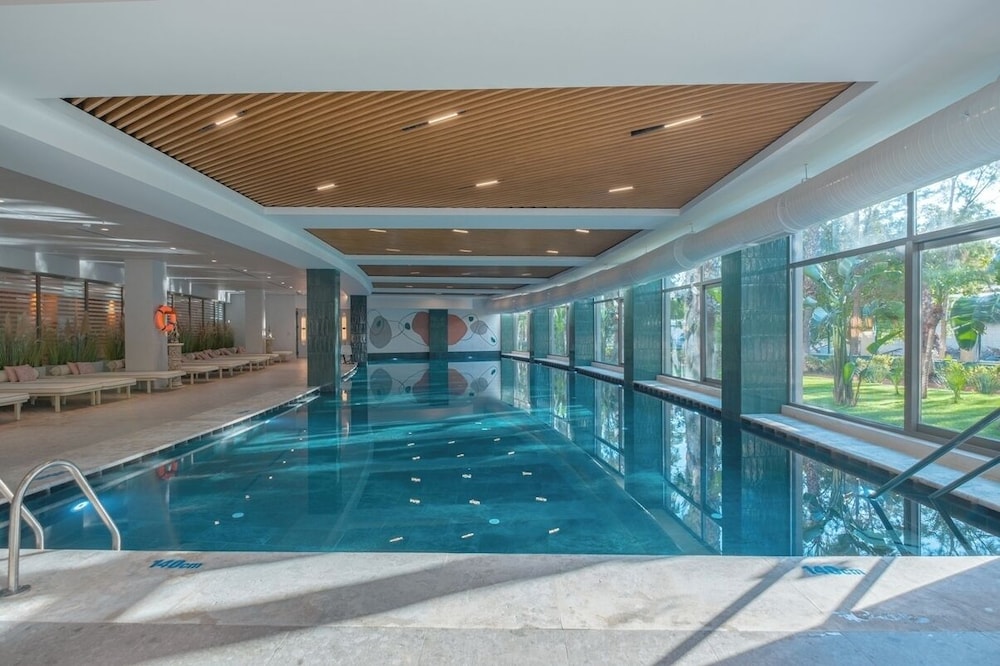 Fame Residence Lara & Spa 34/66