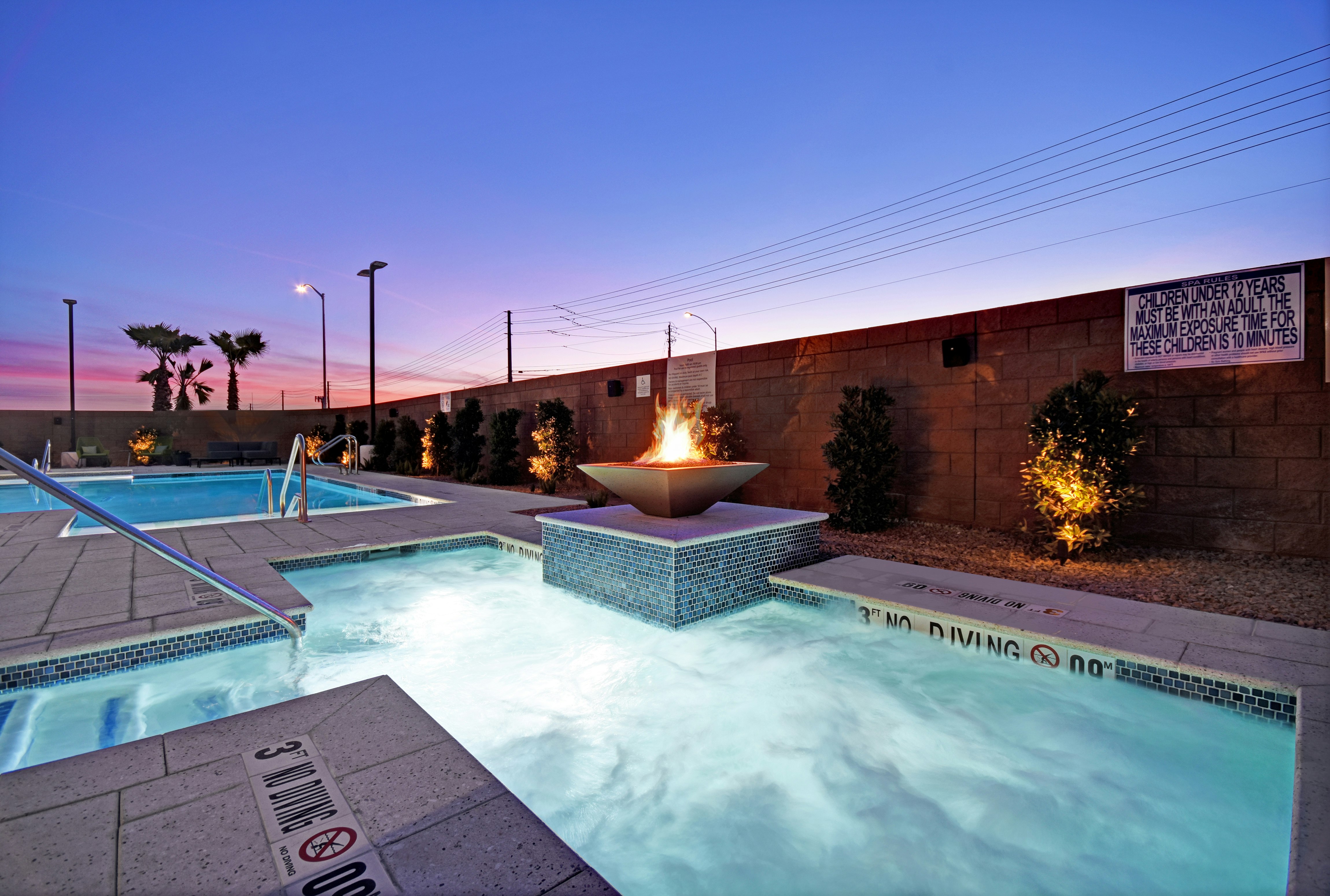 Hampton Inn Las Vegas Strip South 25/60
