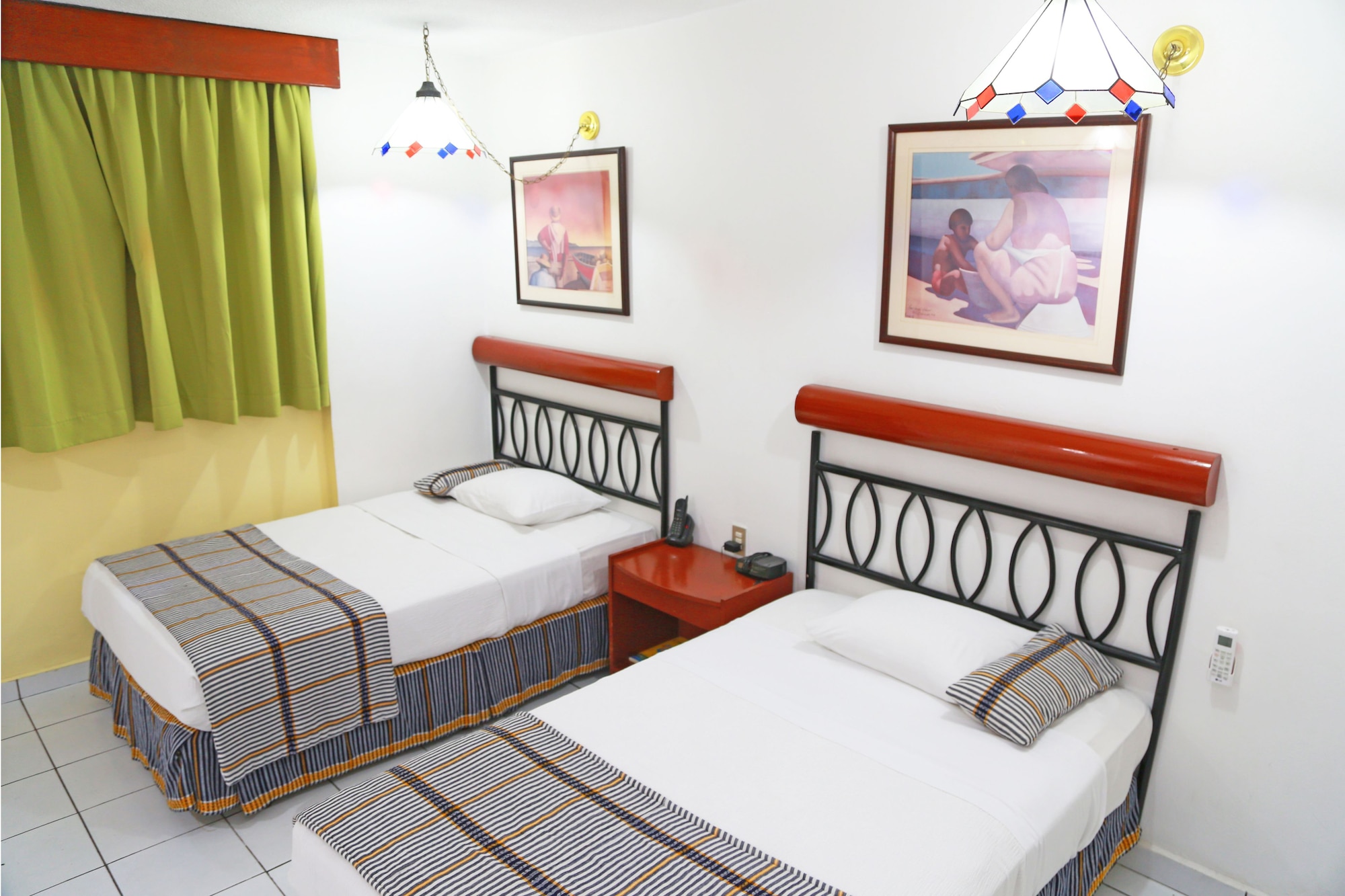1 BEDROOM, STANDARD