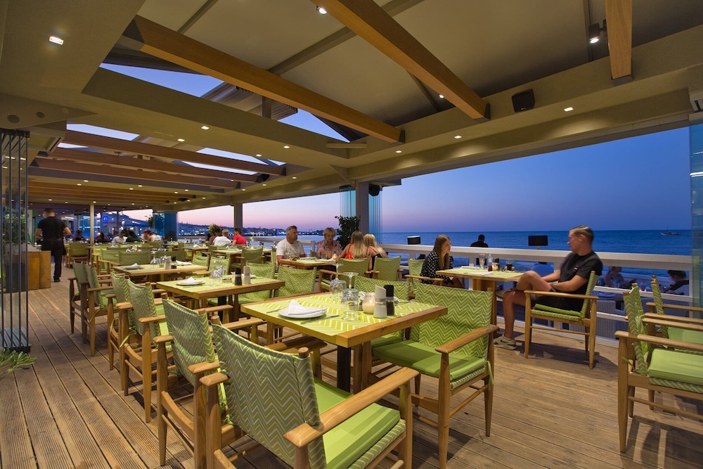 Palmera Beach Hotel and Spa Adult Only 117/131