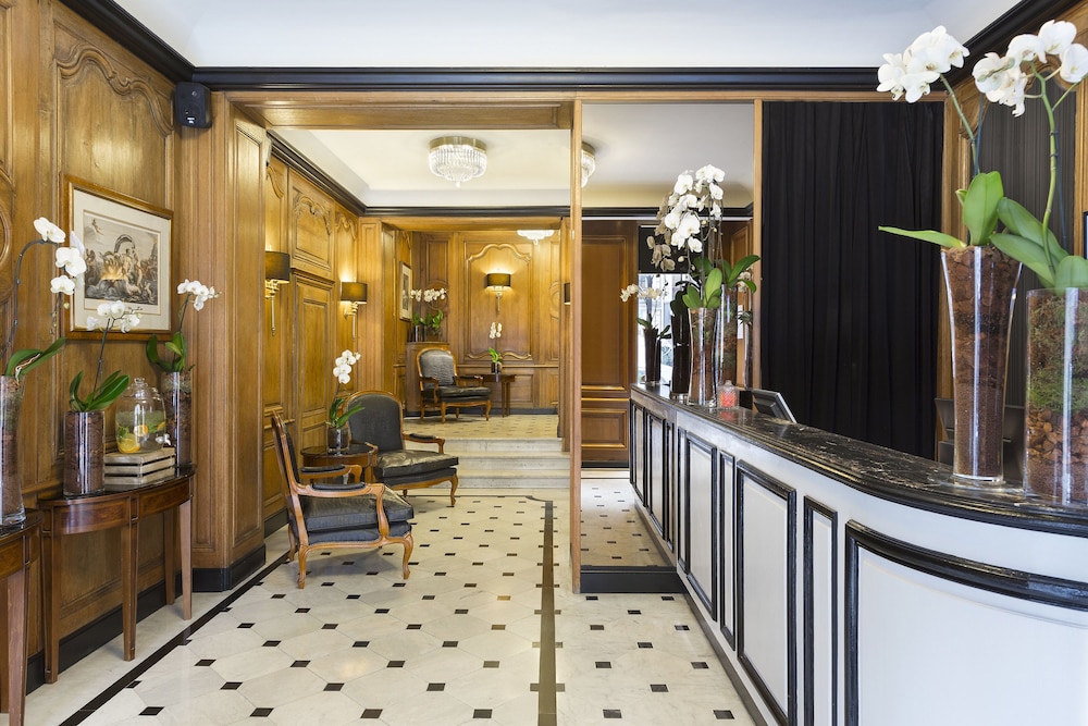 Lobby at Melia Paris Champs Elysees, PARIS