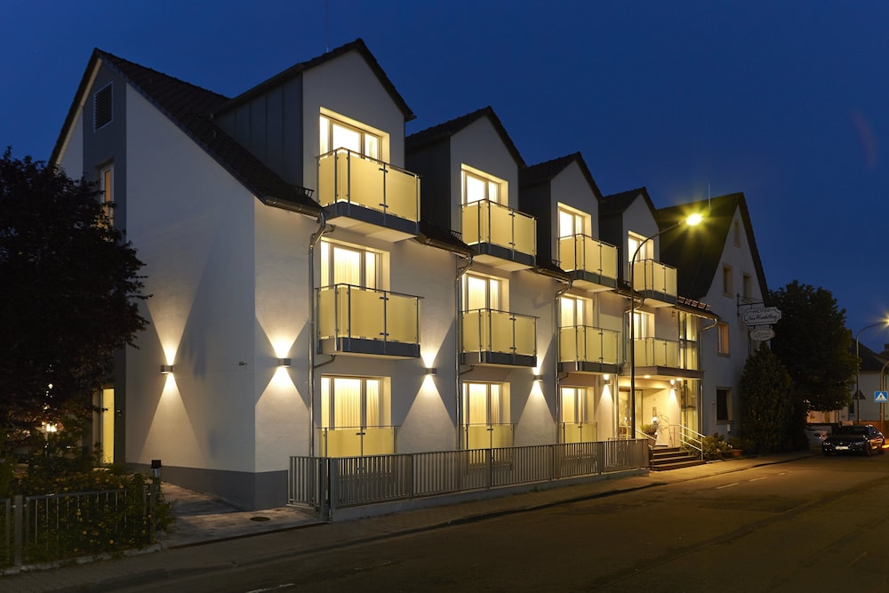 Neu Heidelberg Guesthouse Apartments 1/50