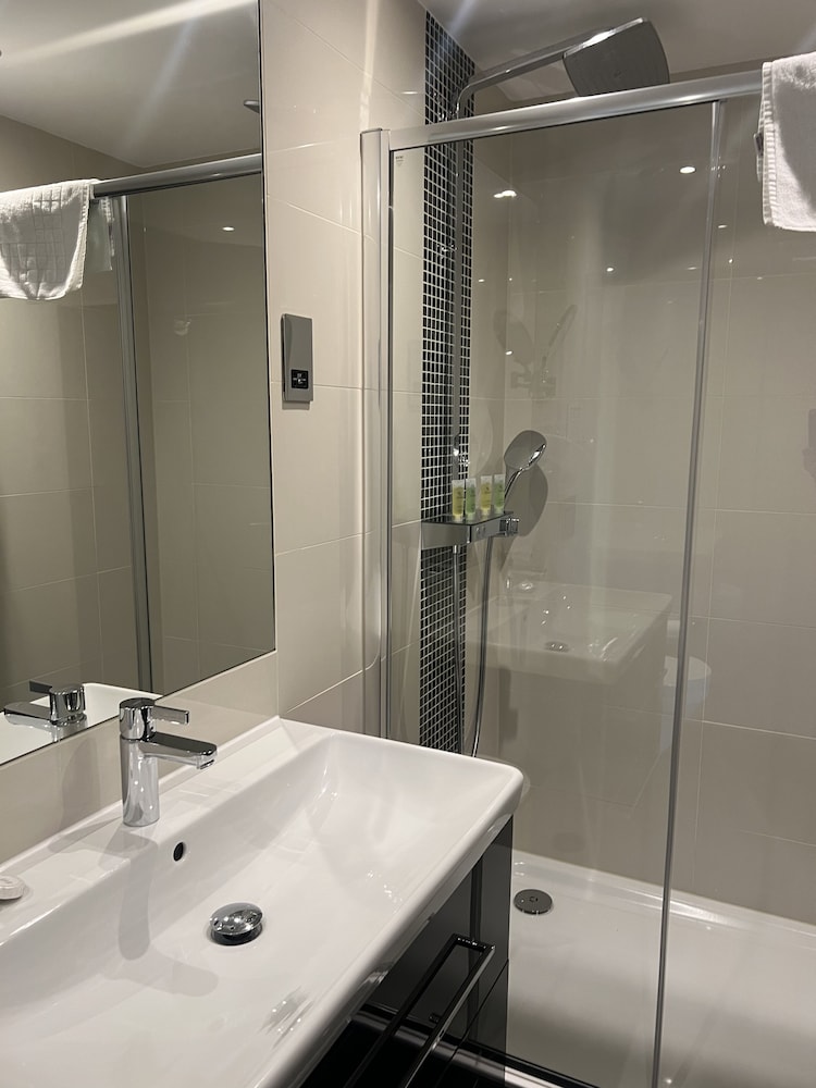 Hatton Garden Hotel 46/50