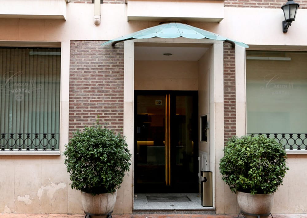 Hostal Carlos Iii 1/43