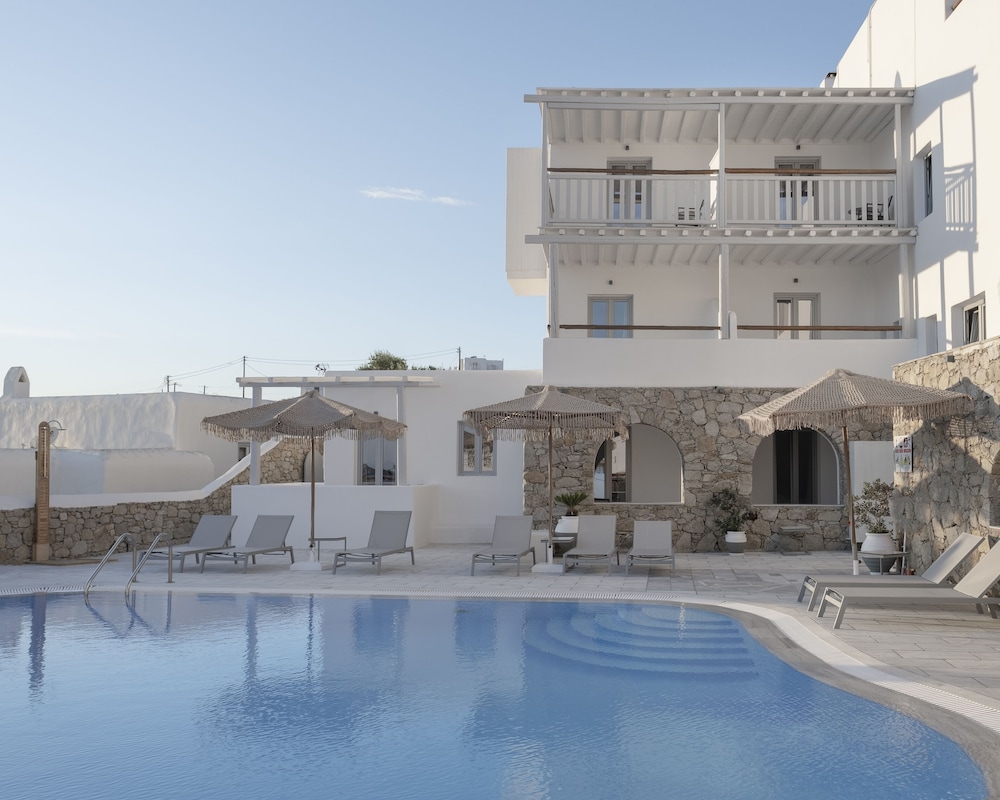 Mykonos Essence Hotel 39/47