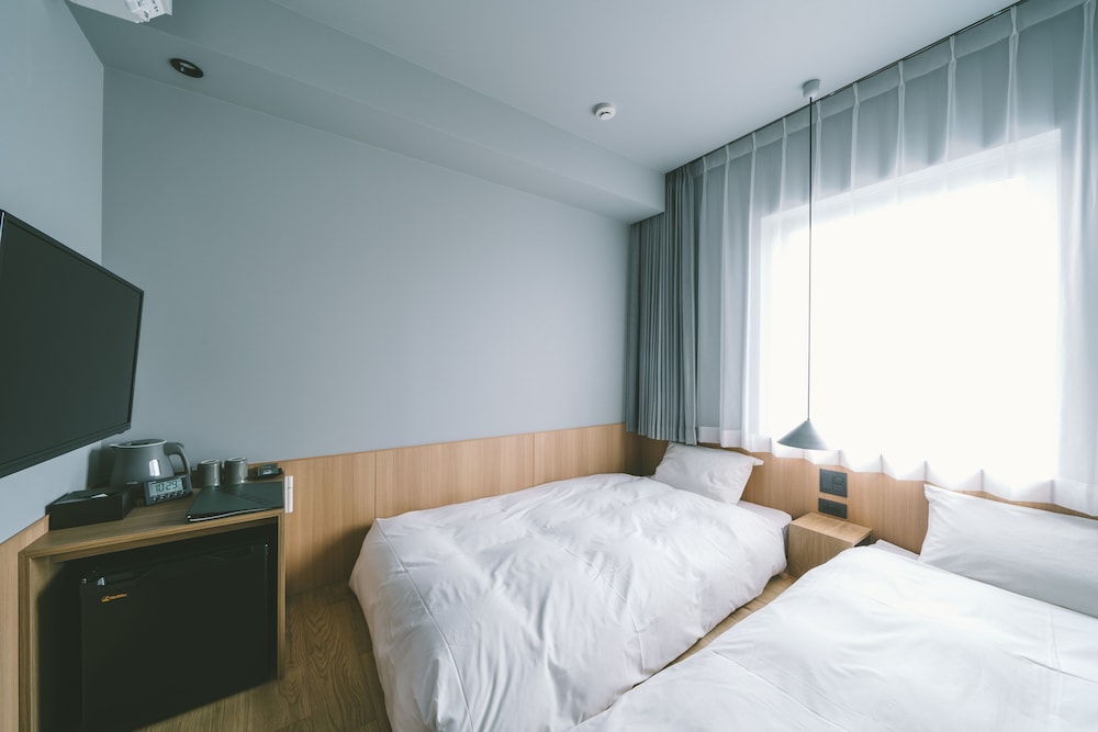 LANDABOUT TOKYO 10/55