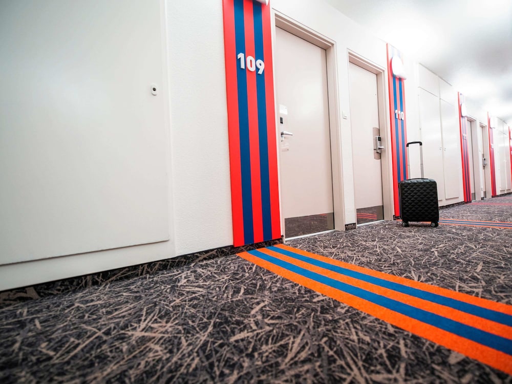 ibis Styles Strasbourg Stade de la Meinau 21/65