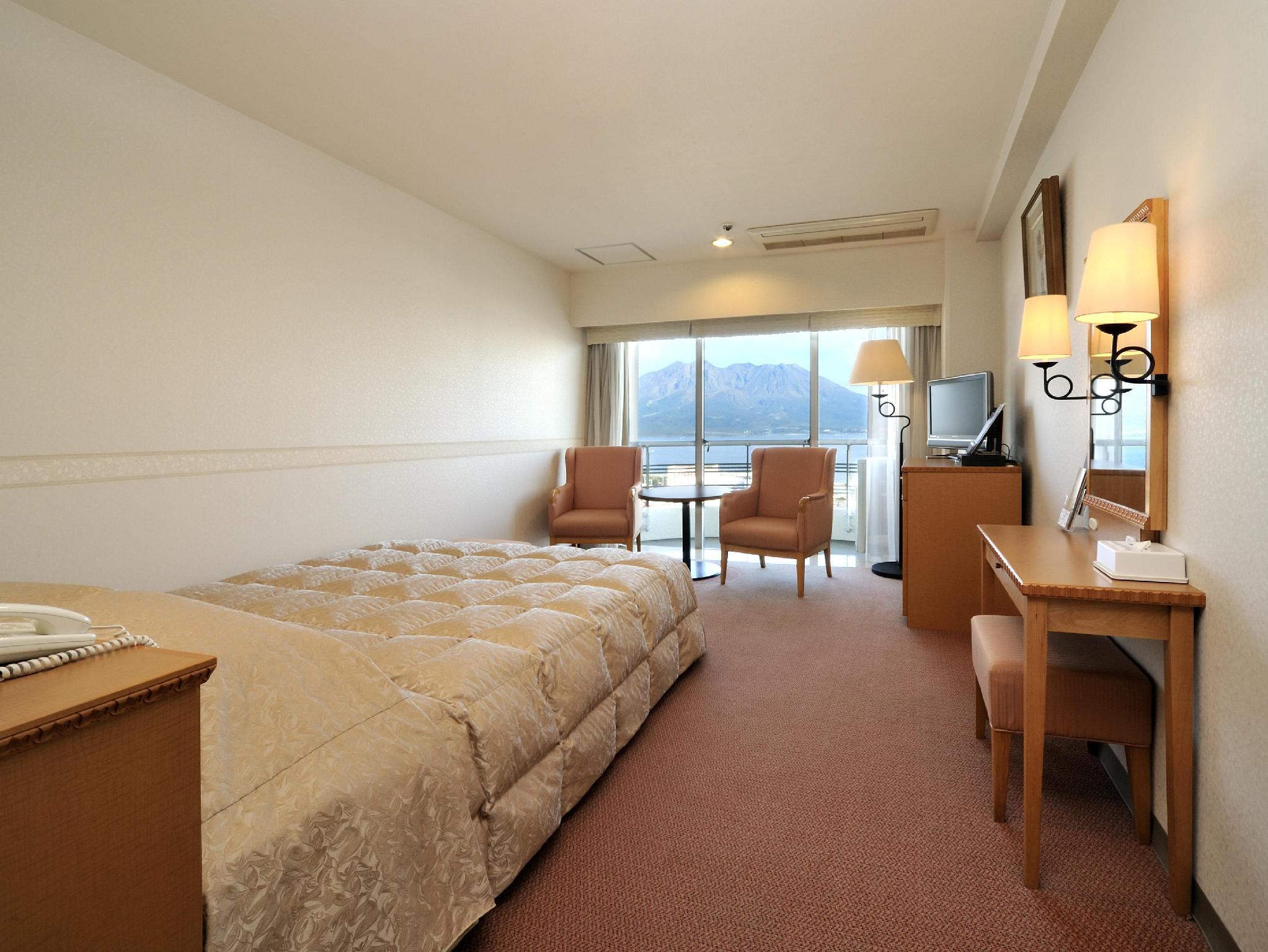 ROOM, DOUBLE BED