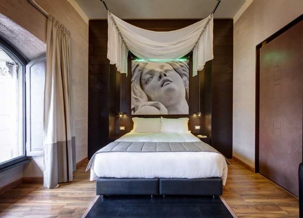 غرفة كومفورت بسرير مزدوج أو سريرين منفصلين، Dharma Luxury Hotel & Spa 4/9