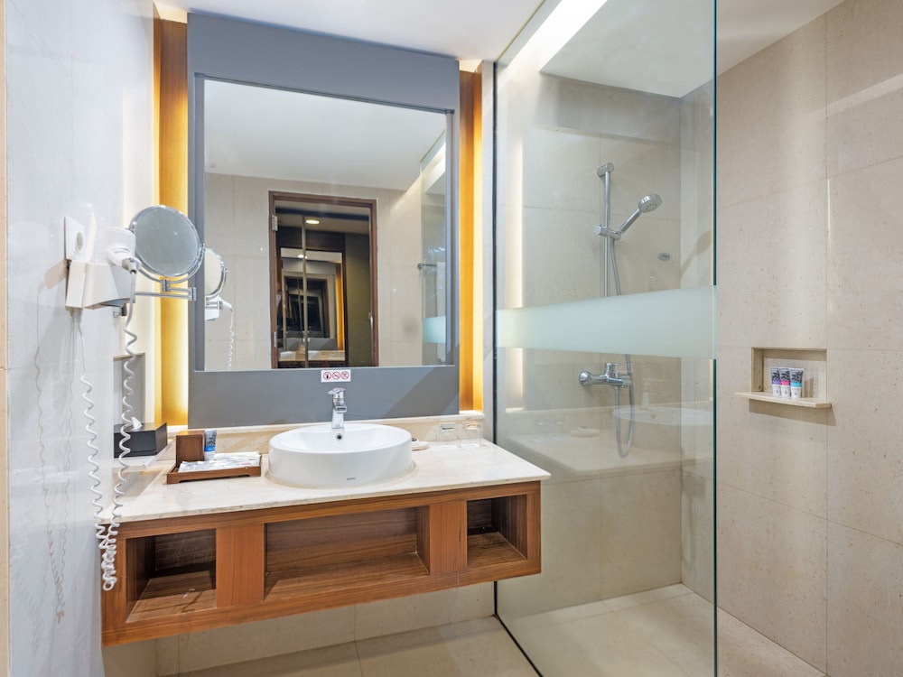 Artotel Suites Bianti Yogyakarta 10/58
