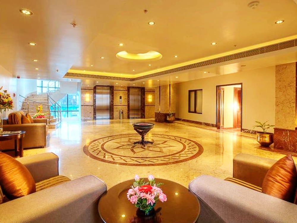 Anandha Inn Pondicherry 11/48