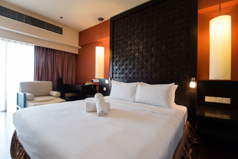 Resort Suites At Bandar Sunway 38/68