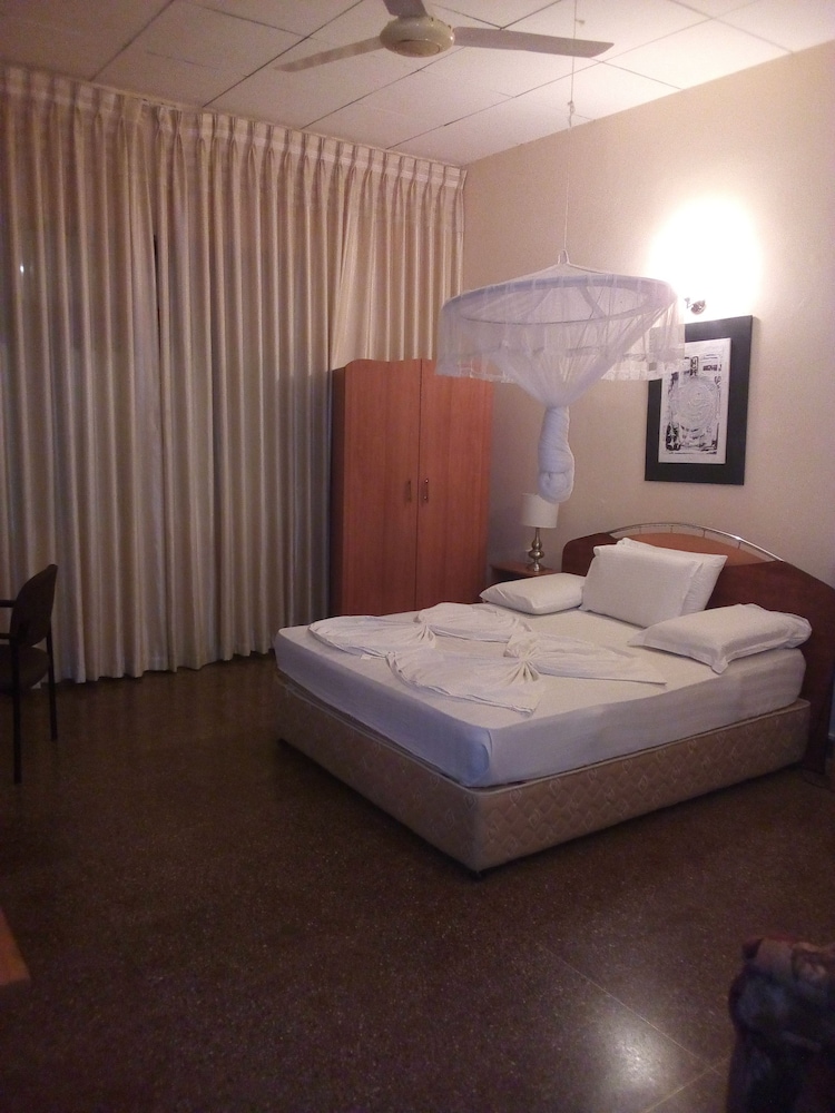 Milano Tourist Rest 6/40
