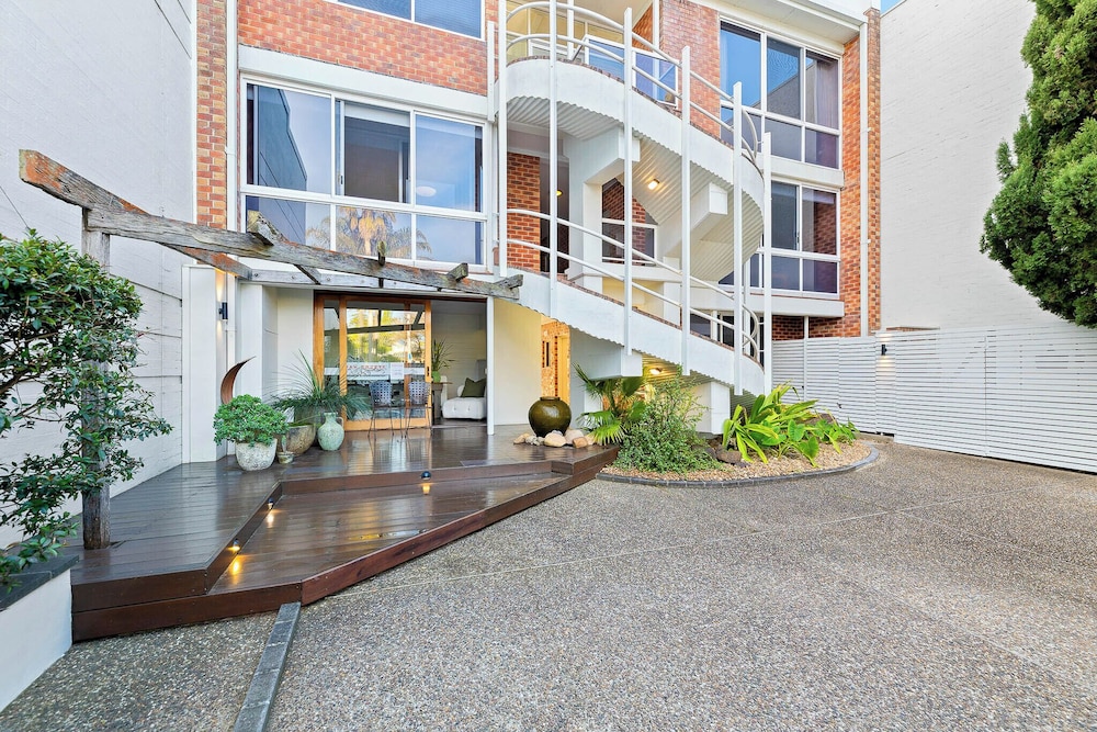 BAY BREEZE BOUTIQUE ACCOMMODATION 4/81