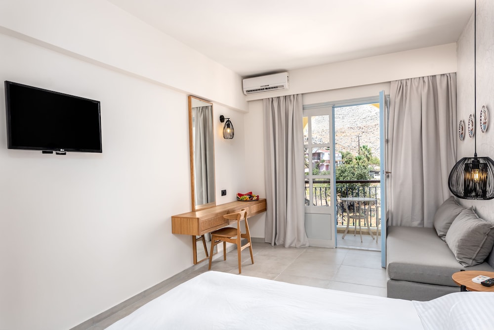 Pedi Beach Hotel 40/59