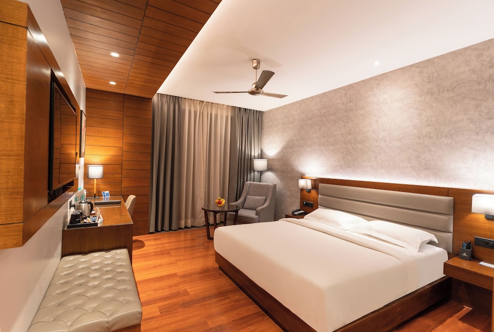 The Rosefinch Sarovar Portico 11/40