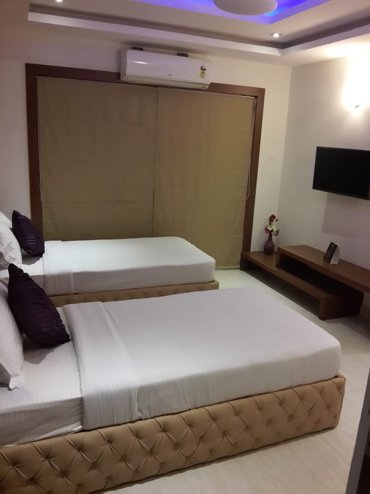 1 BEDROOM, EXECUTIVE