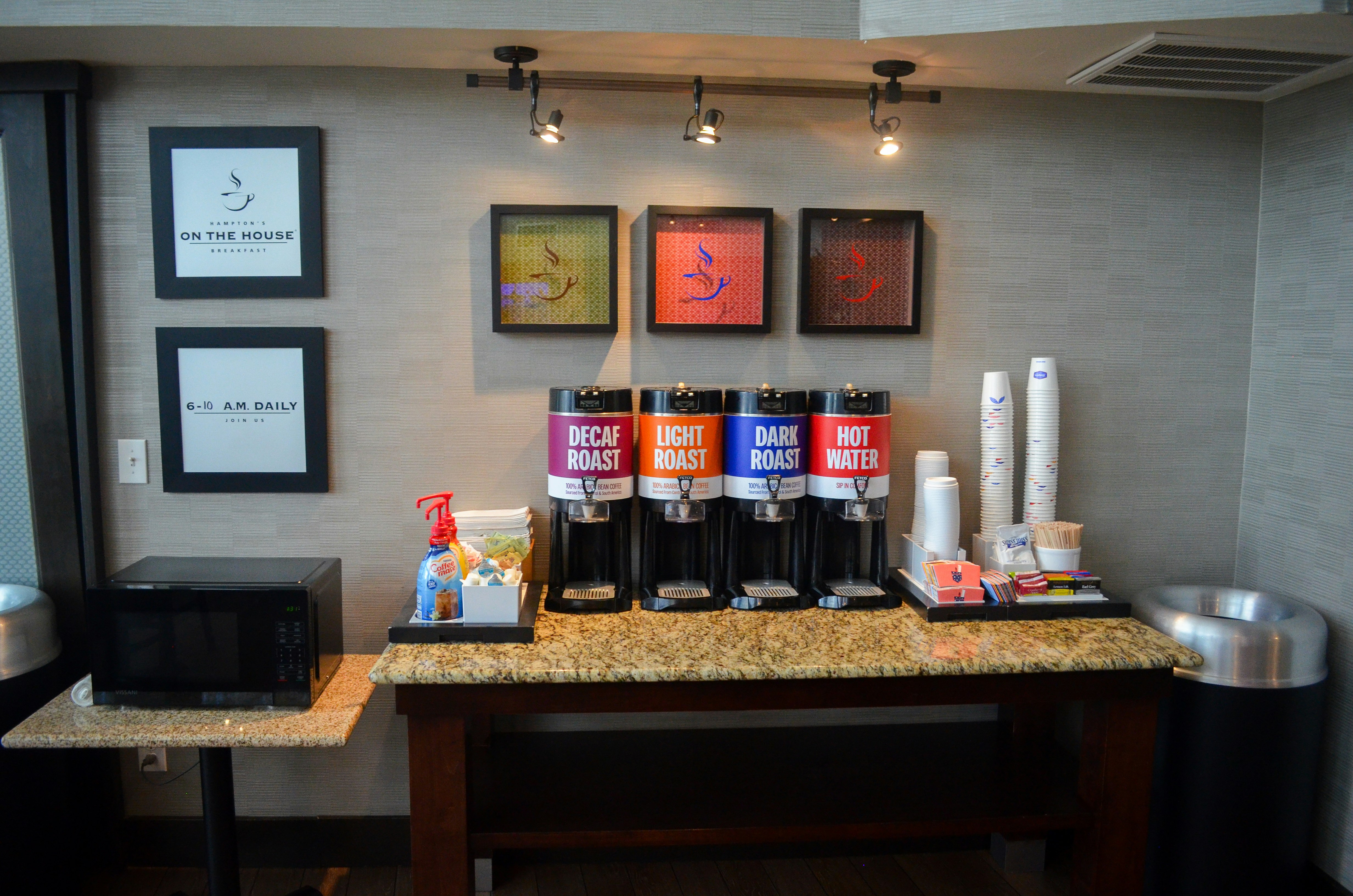 Hampton Inn And Suites Flagstaff 16/17