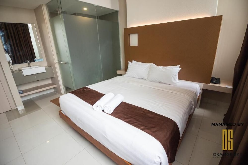 Os Hotel Airport Batam 21/43