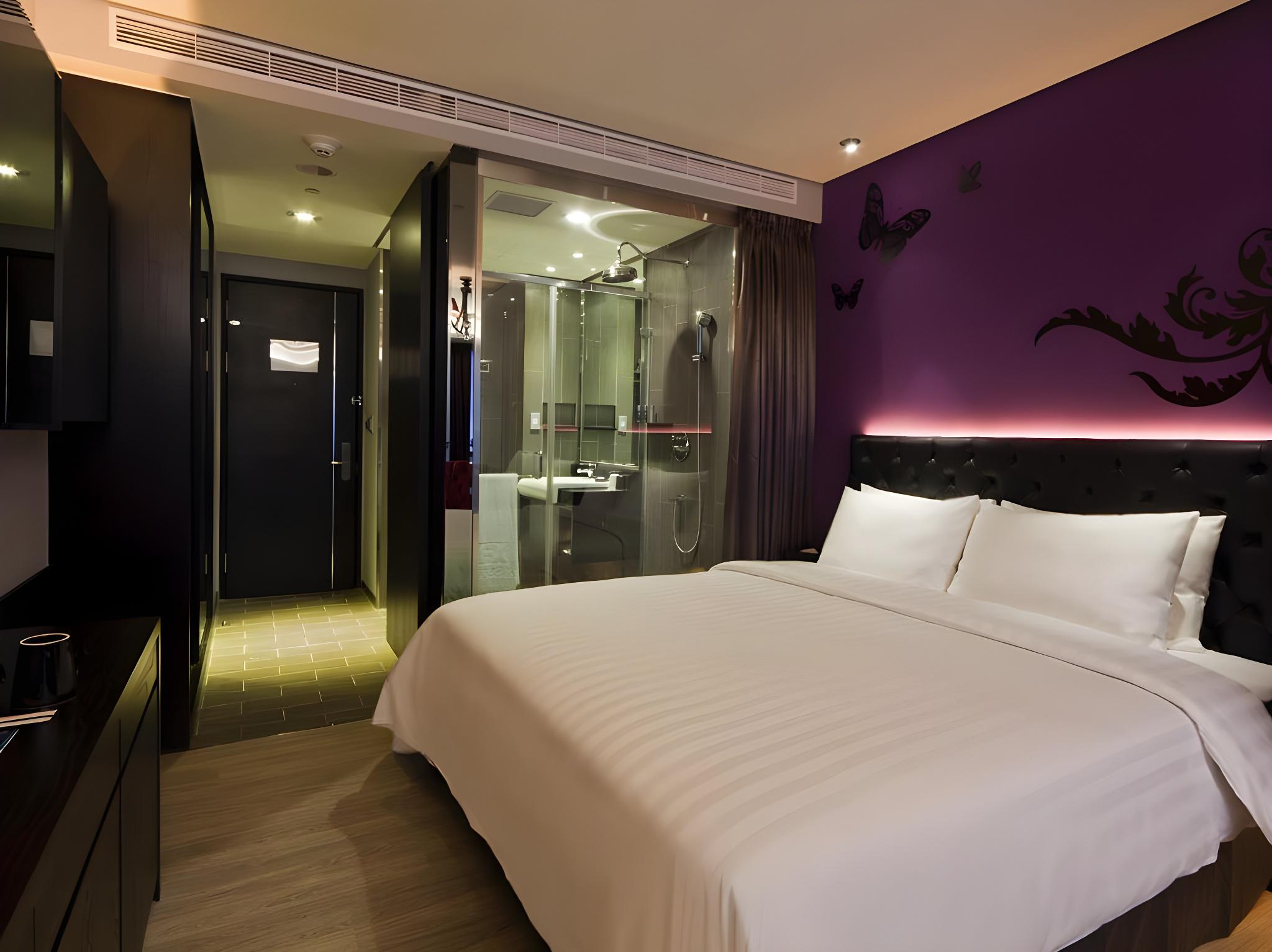 Trendy, Queen Bed