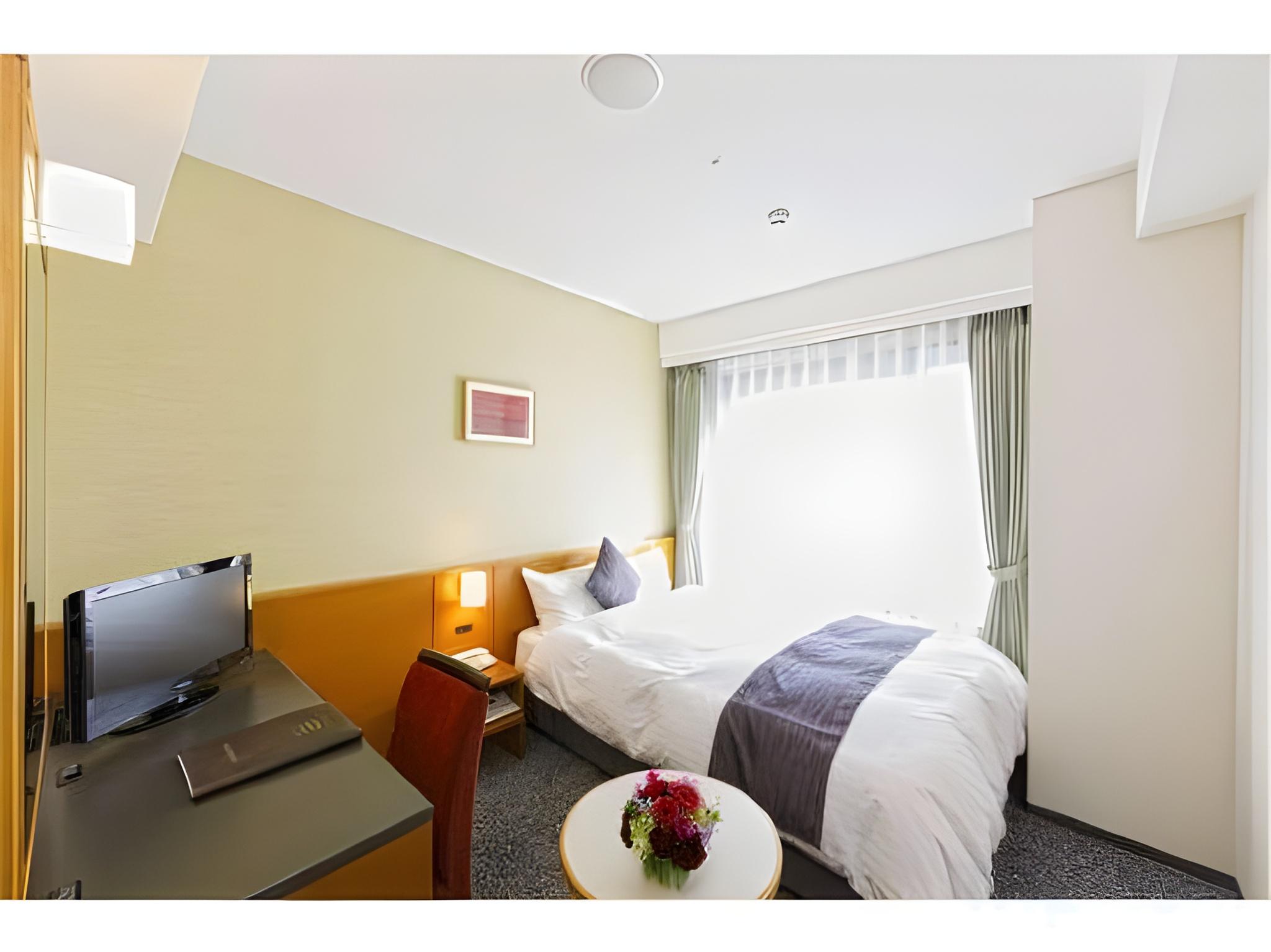 Semi Room, Standard, Single, Semi Double Bed, Smoking