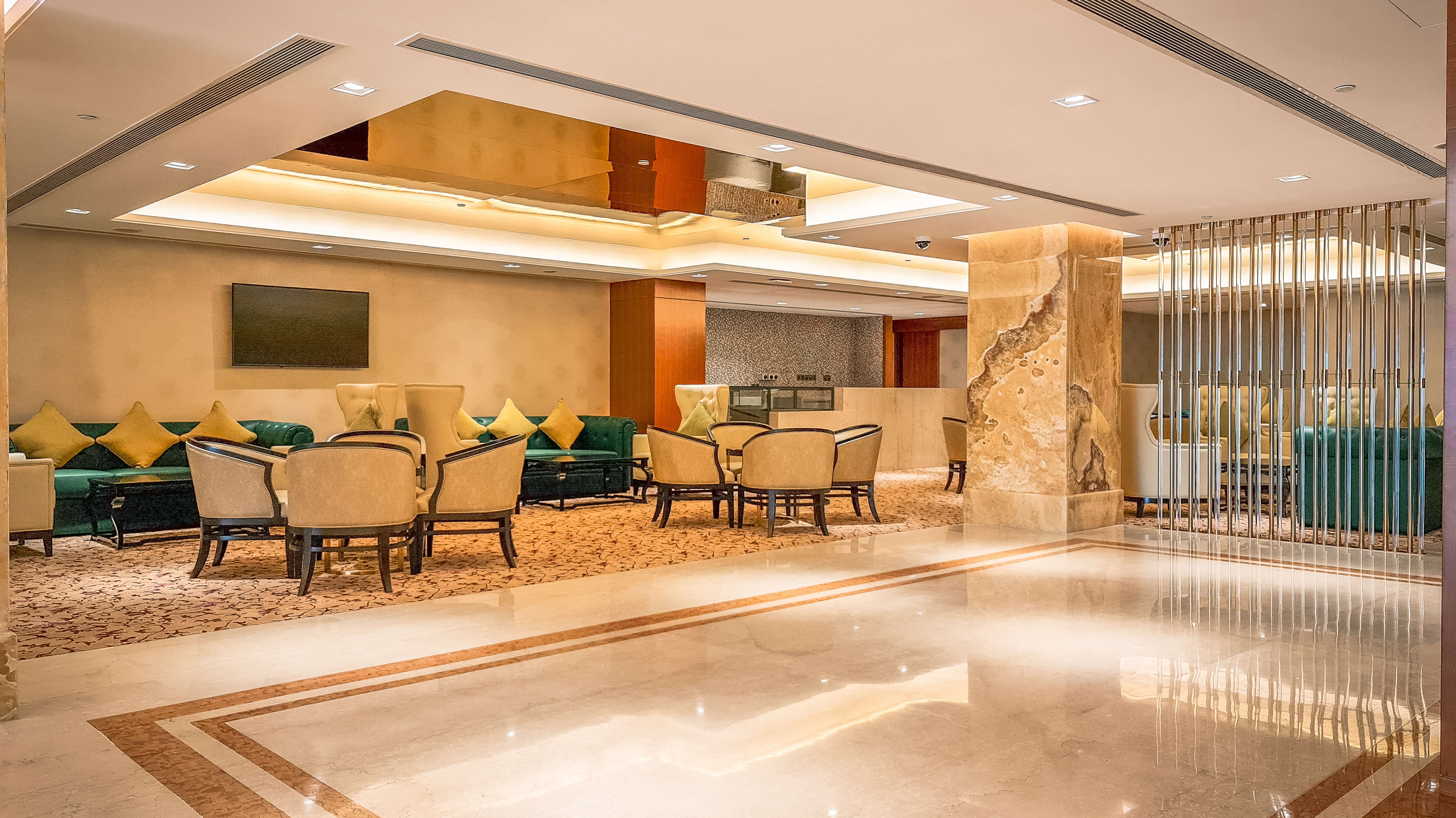 Holiday Inn Dhaka City Centre 30/48