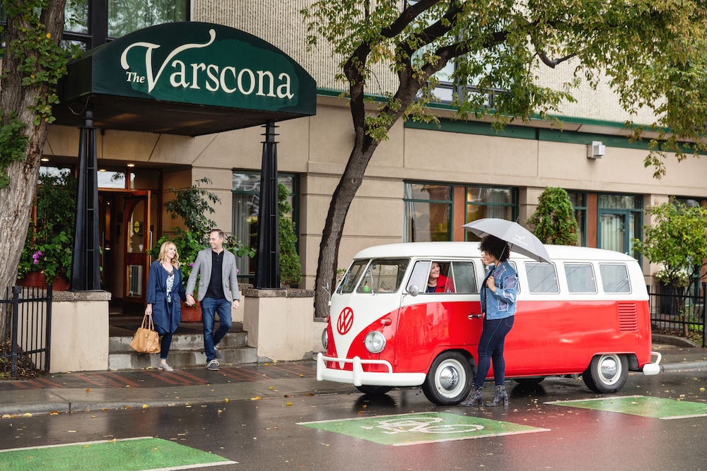 Varscona Hotel on Whyte 8/58