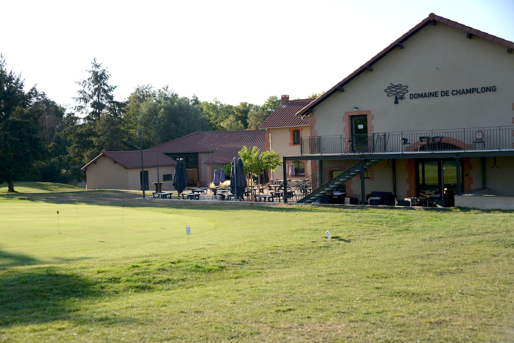 Domaine de Champlong GOLF & SPA 27/37