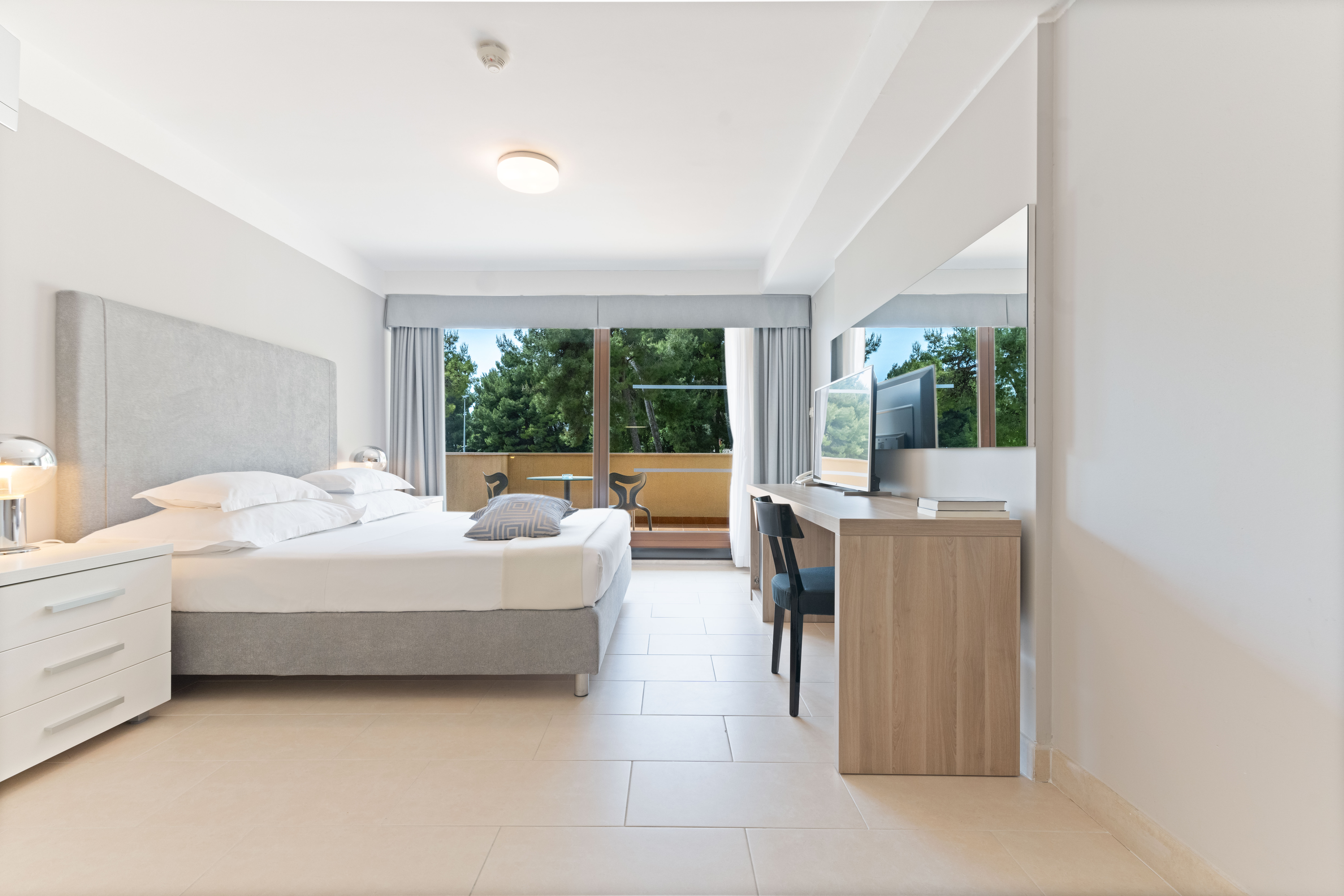 Garden, Double Bed, Balcony