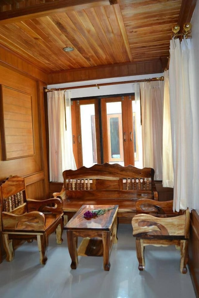 Khum Laanta Resort 47/66