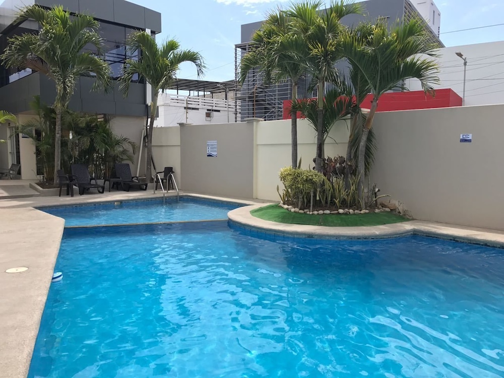 Hotel Mar Azul 1/72