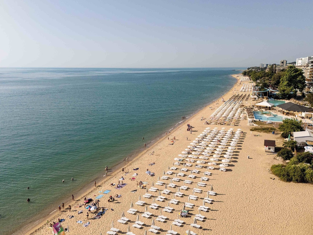 Palm Beach Hotel - All Inclusive with Free beach package & Private Beach 46/50