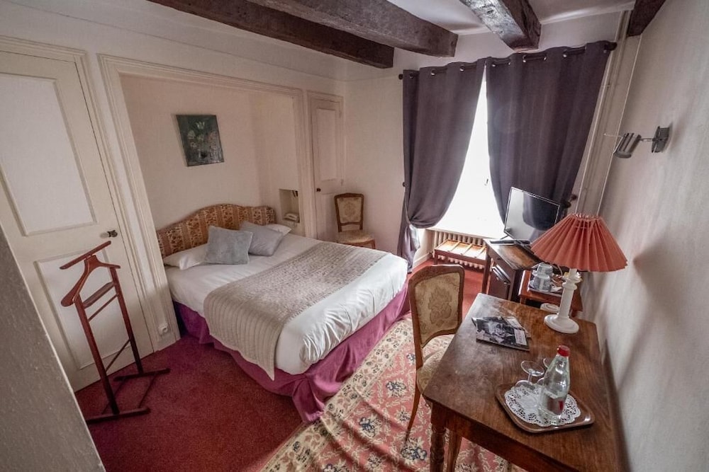 LE RELAIS CICERO 9/50
