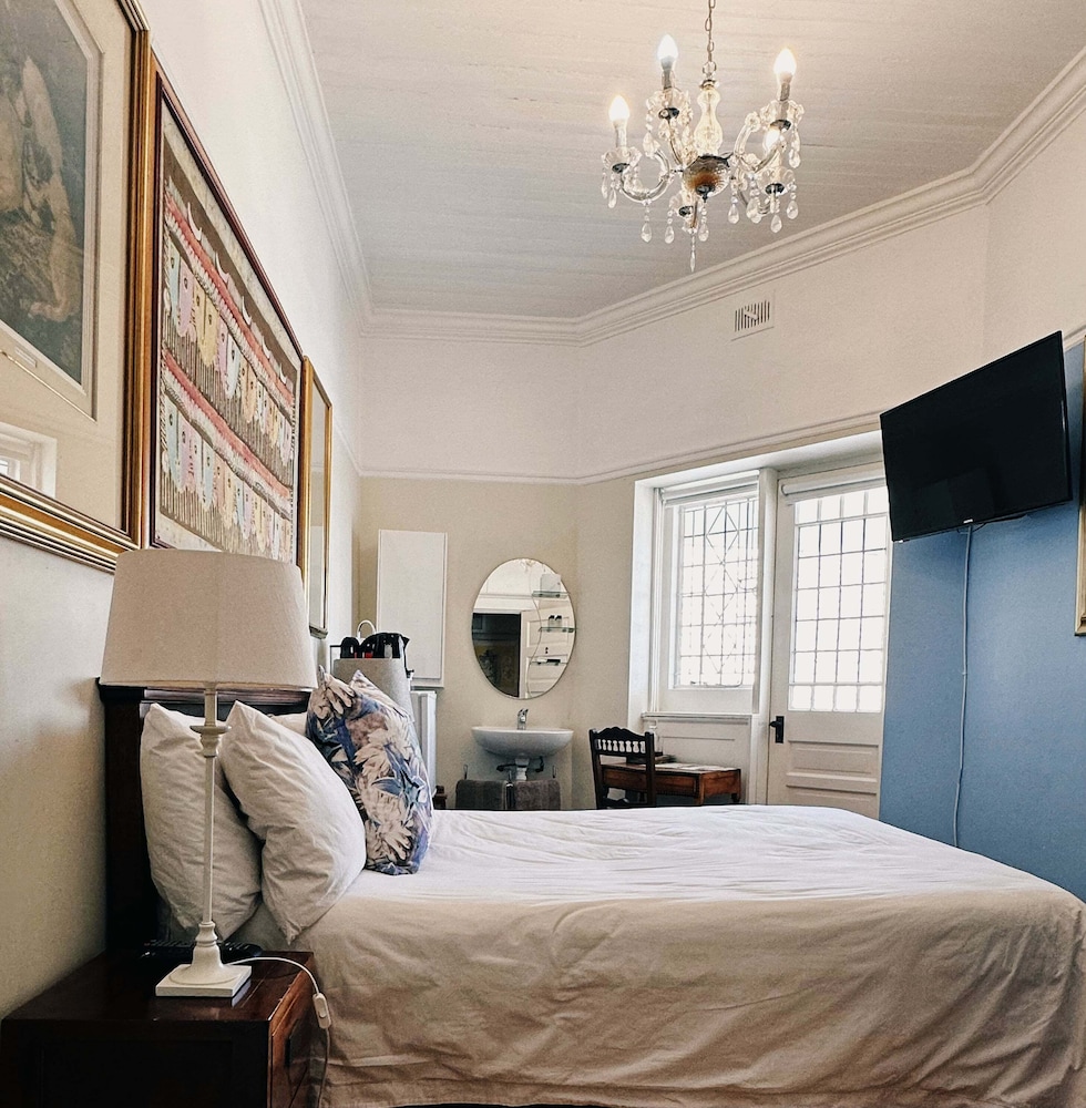 Ashby Manor Guest House 16/50