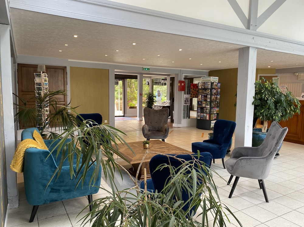 HOTEL LE CLOS DEAUVILLE SAINT-GATIEN 39/57