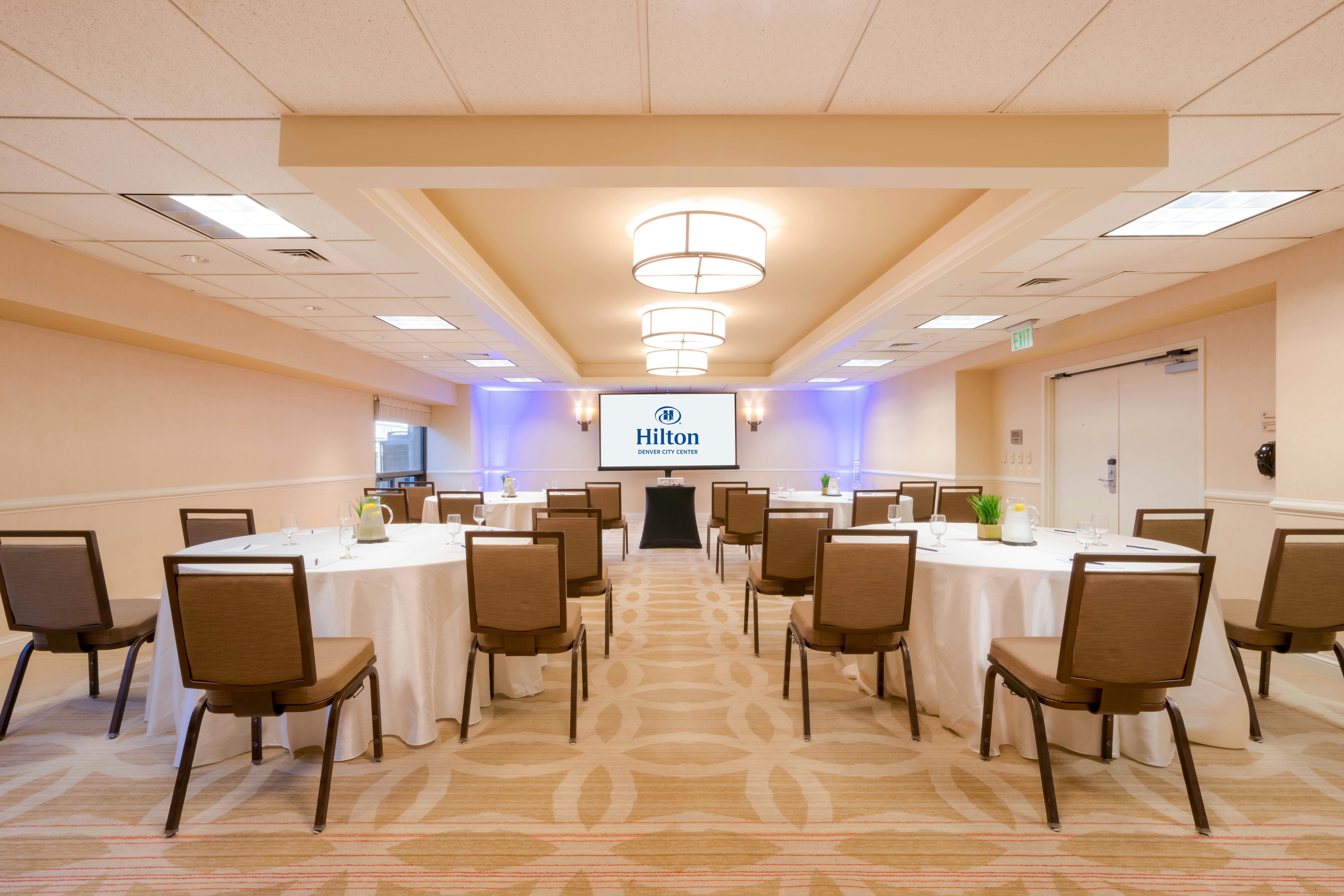 Hilton Denver City Center 68/89