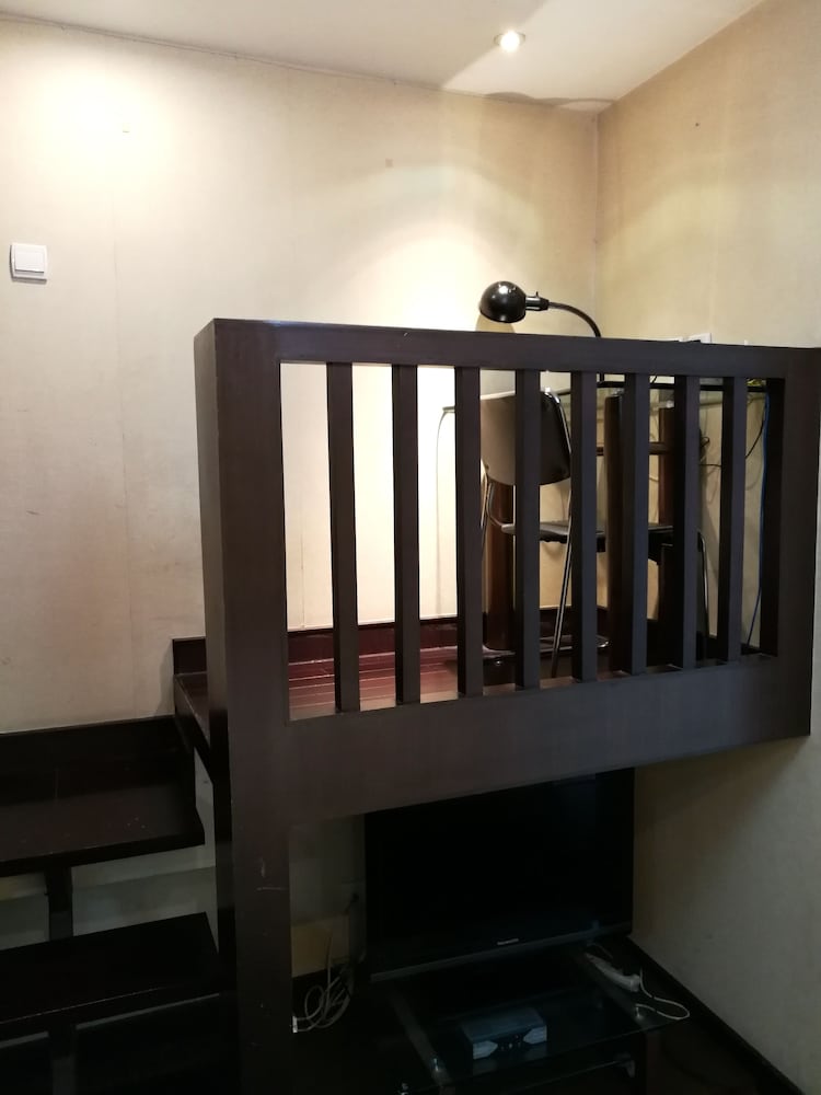Shanghai Abest Xinshikong Apartments 40/71