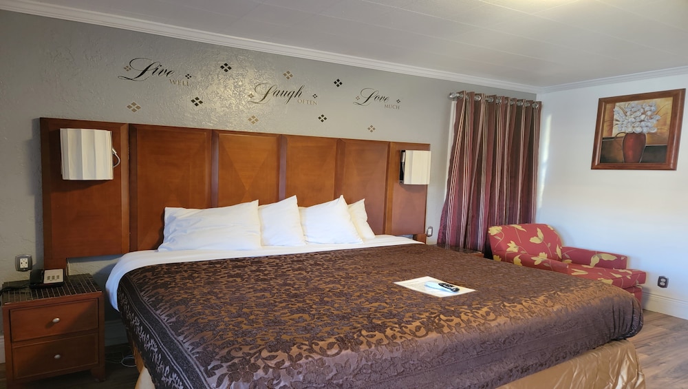 M Star Cedar City 27/50