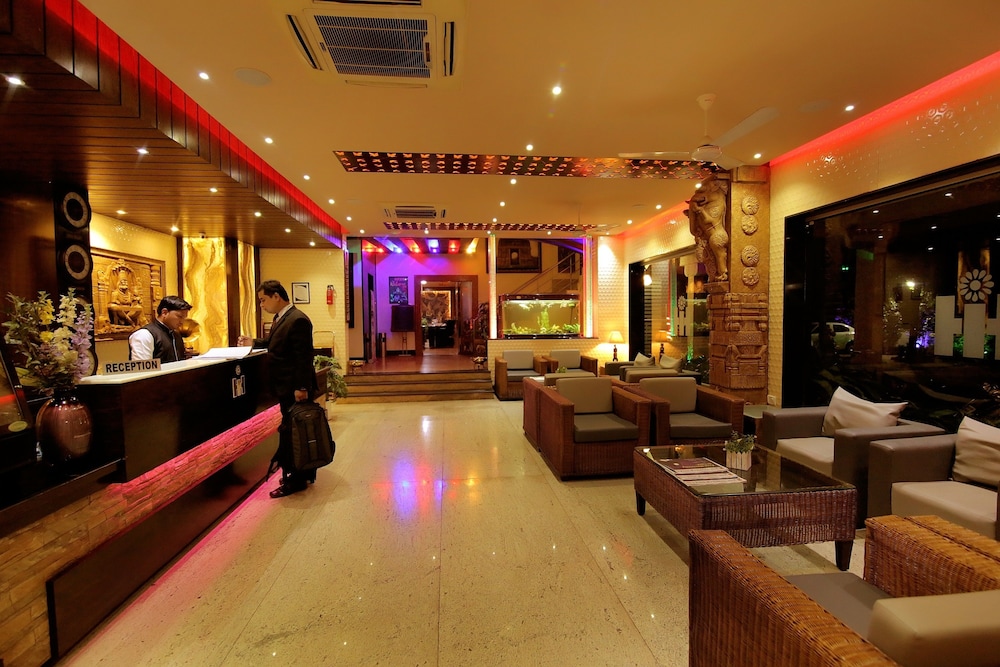 Hotel Hampi International 6/36